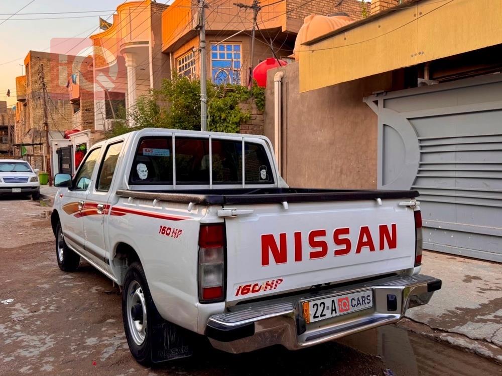 نيسان بيك اب